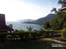 Libur Natal, Ayo Traveling ke Pulau Samosir!