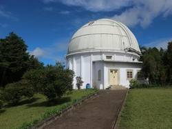 Liburan Akhir Pekan Sederhana ke Observatorium Bosscha