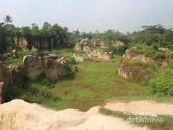 Liburan di Tangerang Bisa Main ke Kandang Godzilla