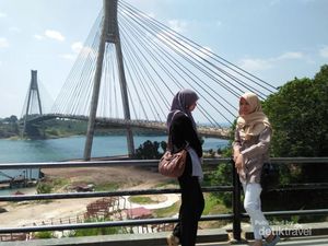 Liburan ke Batam, Kenapa Nggak?