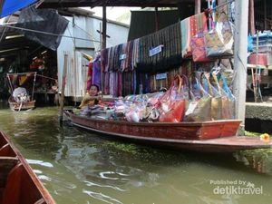 Liburan ke Thailand Demi Ladyboy