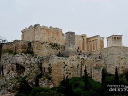 Liburan ke Yunani ala Backpacker? Bisa Kok