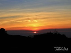 Liburan Panjang Akhir Mei, Lihat Golden Sunrise di Dieng