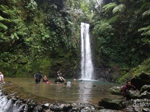 Liburan Segar Awal Ramadhan ke Gunung Salak Endah