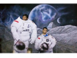 Luar Angkasa ala TMII