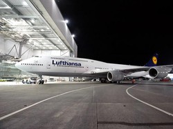 Lufthansa Punya Jumbo Jet Terpanjang di Dunia!
