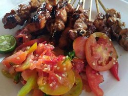 Main ke Purwakarta, Wajib Coba Sate Maranggi