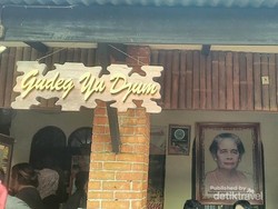 Main ke Yogya, Sempatkan Mencicipi Gudeg Legendaris Ini