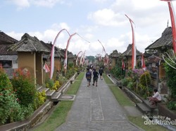 Main-main ke Desa Terbersih di Bali