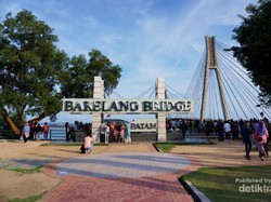 Mampir ke Batam, Jembatan Barelang Landmarknya