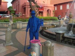 Manusia Patung ala Kota Tua Ada Juga di Malaysia