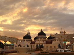 Masjid Raya Baiturrahman di Aceh Makin Indah Saja