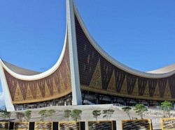 Masjid Raya Sumatera Barat, Megah dan Tahan Gempa!