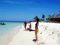 Masjid Terapung Sampai Kuliner Nikmat, Ayo ke Makassar!