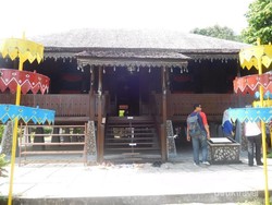 Masuk ke Rumah Adat Belitung, Seperti Kembali ke Masa Lalu