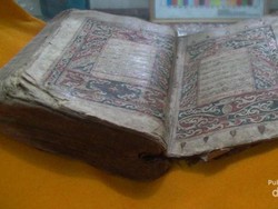 Masya Allah, Ada Al Quran Berusia 700 Tahun di Aceh