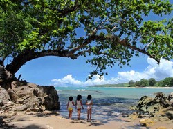 Mata Enggan Berkedip di Pantai Cikotok