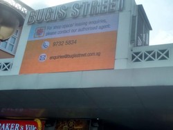 Mau Belanja Suvenir Lengkap di Singapura? Bugis Street Tempatnya!