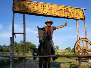 Mau Liburan Gaya Sultan? Coba Saja Wisata Berkuda