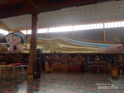 Melancong ke Kuil di Penang, Serasa Sedang di Thailand