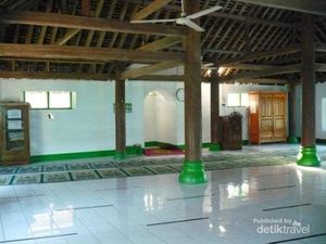 Melihat Masjid Kuno di Banjarnegara, Dibangun Tahun 1.600-an