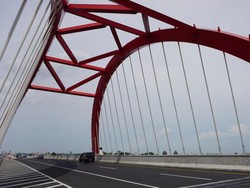 Melihat Megahnya Jembatan Kali Kuto di Tol Trans Jawa