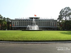 Melihat Paris Ala Vietnam di Ho Chi Minh