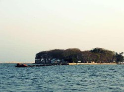 Menapak Jejak Belanda di Pulau Onrust Kep Seribu