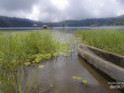 Mencari Ketenangan di Danau Tamblingan, Bali