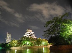 Mendadak Jadi Kaisar di Kastil Hiroshima, Jepang