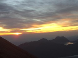 Mendaki Kerinci, Atapnya Sumatera