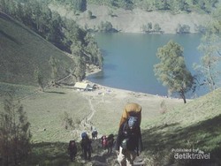 Mendaki Semeru, Atapnya Pulau Jawa