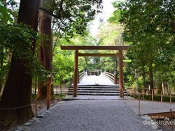 Mendatangi Mekkah-nya Orang Jepang