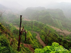 Menelusuri Sisa Aliran Lahar Gunung Kelud Di Kediri