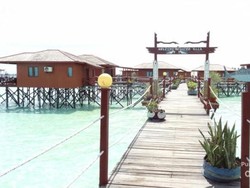 Menemukan Arti dari Surga di Pulau Maratua