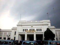 Menengok Kemegahan Stasiun Tanjung Priok