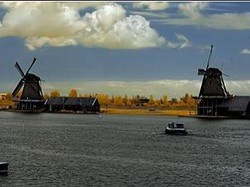 Menengok Kincir Angin Kuno di Zaanse Schans, Belanda