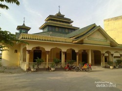 Menengok Masjid Peninggalan Kesultanan Serdang di Sumut