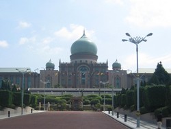 Mengecap Megahnya Kantor PM Malaysia