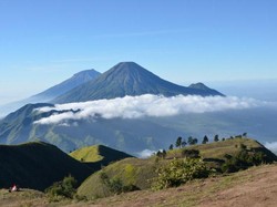 Mengenang Peringatan 17 Agustus di Puncak Prau, Dieng