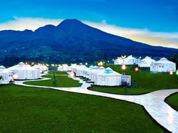 Menginap Ala Raja Mongolia di Bogor