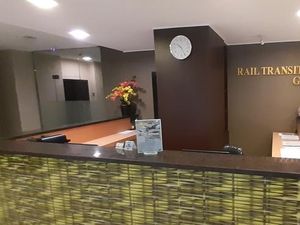 Menginap di Hotel Kapsul Stasiun Gambir