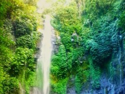 Menikmati Anggunnya Curug Lawe, Semarang