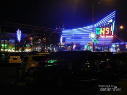 Menikmati Gemerlap Malam Batu Night Spektakuler