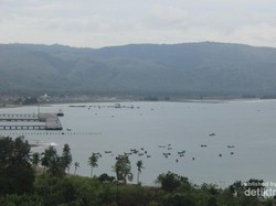 Menikmati Pesona Pelabuhan Malahayati dari Bukit Suharto, Aceh Besar