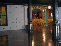 Menikmati Tari Topeng di Keraton Kasepuhan Cirebon