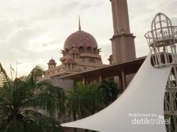 Menjelajahi Negeri Tetangga Pertama Kali