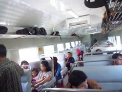 Menjelajahi Pulau Jawa Naik Kereta, Seru!