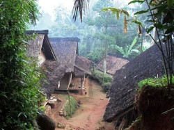 Menyapa Kearifan Kampung Adat Kasepuhan Banten Kidul