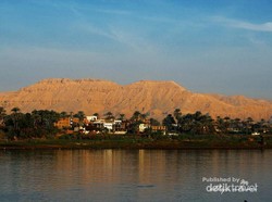 Menyusuri Jejak Para Firaun di Luxor, Mesir